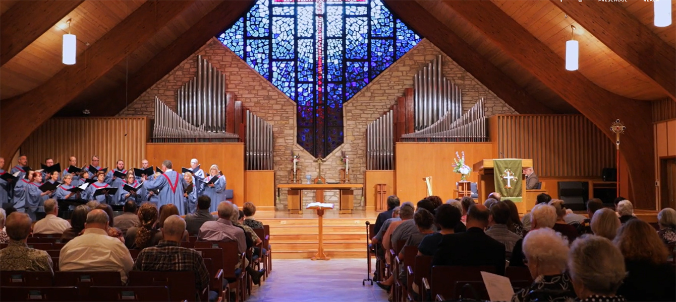 Covenant Presbyterian interior