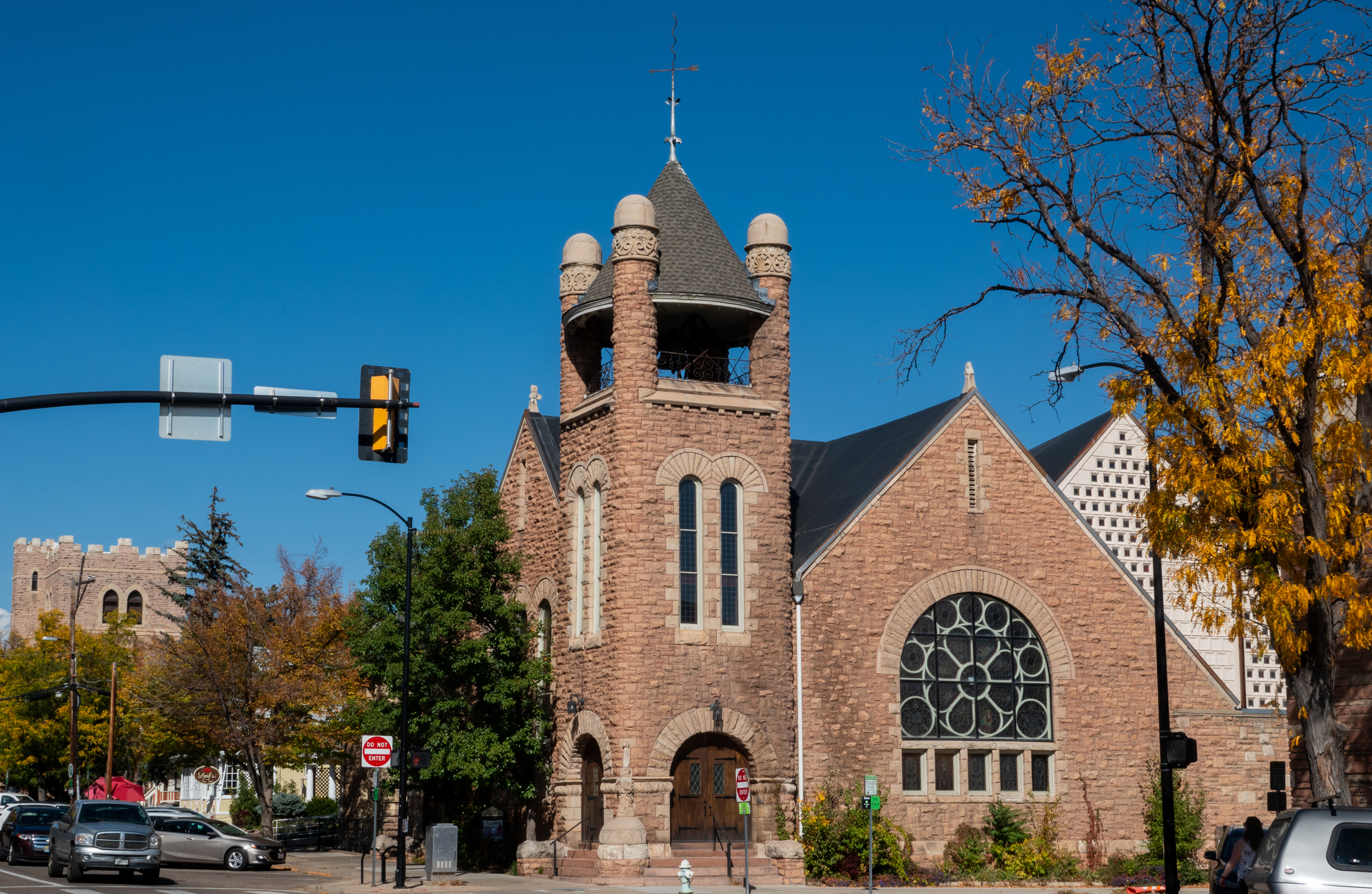 Image link to article: ‘First Churches’ and the changing offering plate