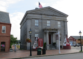 Custom House Maritime Museum