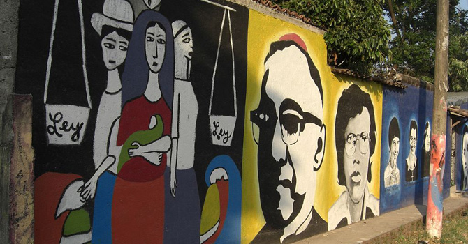 Mural depicting Archbishop Oscar Romero